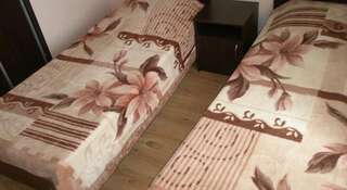 Гостиница Guest House U Yarika Вардане Бюджетный двухместный номер с 2 отдельными кроватями-3
